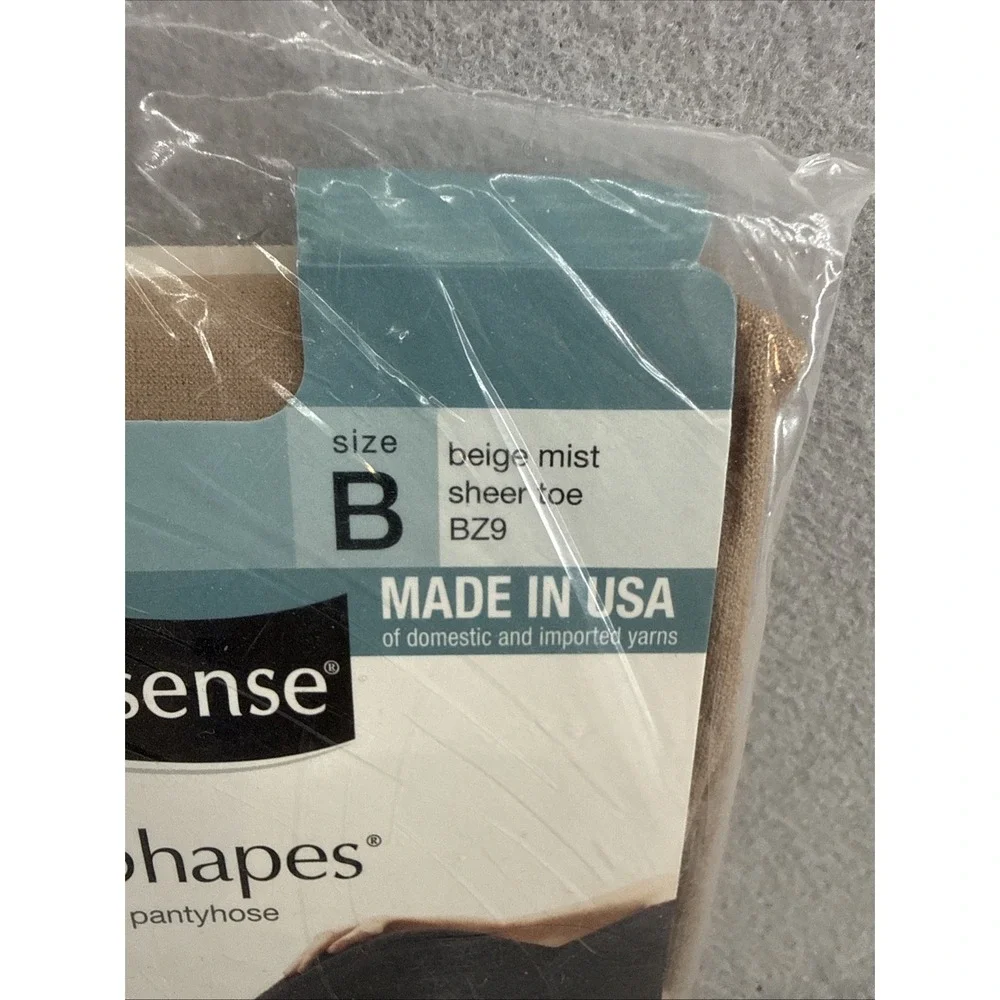 no nonsense pantyhose BZ9 Beige Mist. Size B body shaping pantyhose P26